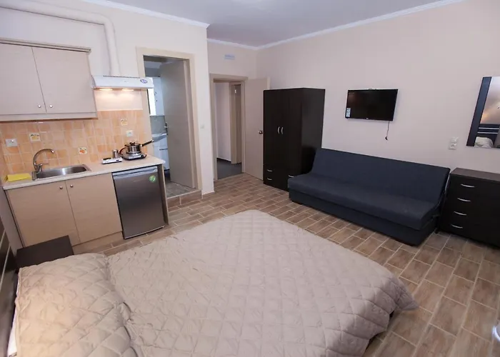 Vista Del Mare מלון דירות נאפפליו